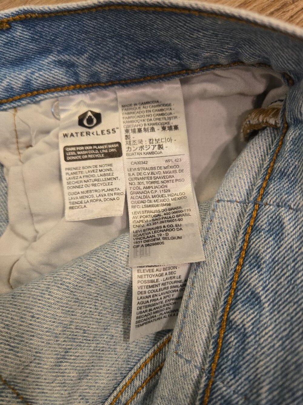 Levi's Jeans 501 Original Fit Women's 29x26 Blue Denim Straight Leg Button Fly - Picture 4 of 6